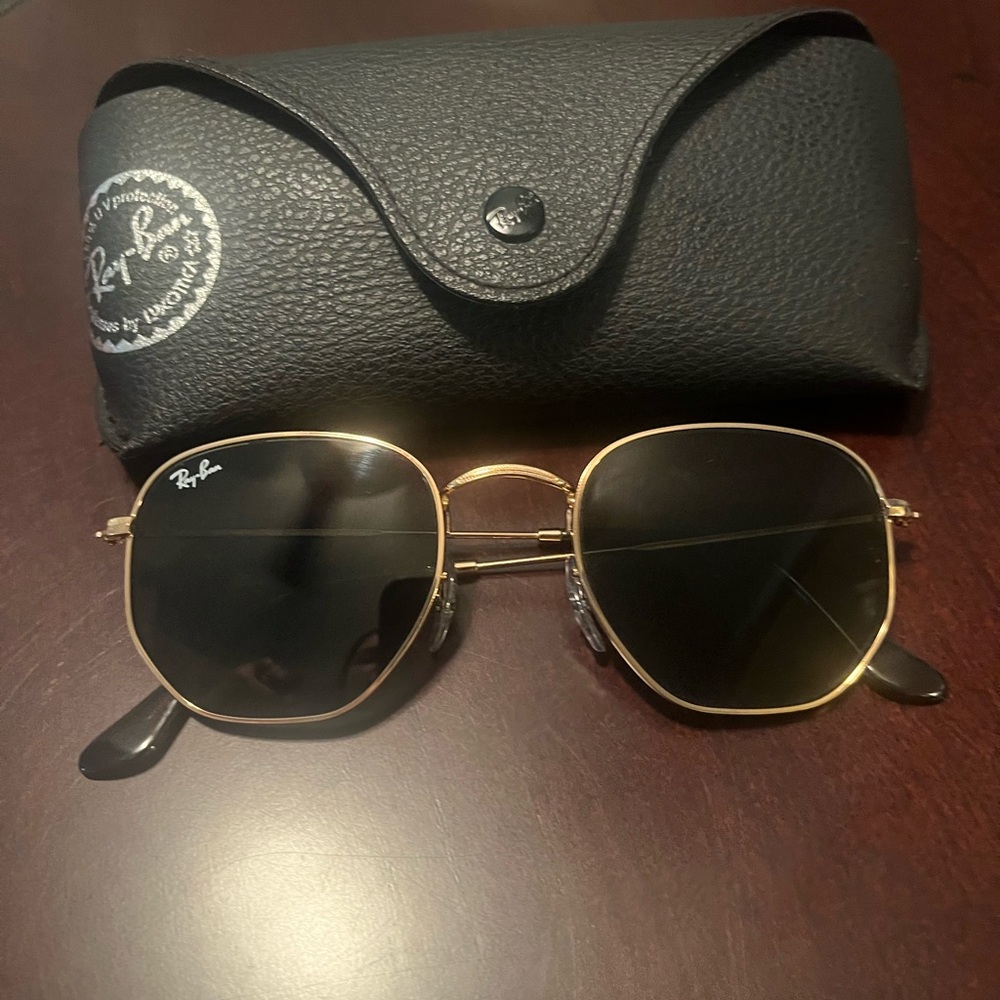 Ray-Ban Black Lens Gold Frame Sunglasses
